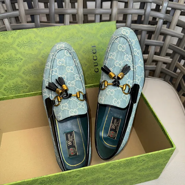 Gucci Horsebit 1955 أزرق فاتح GG Monogram لافرز 9