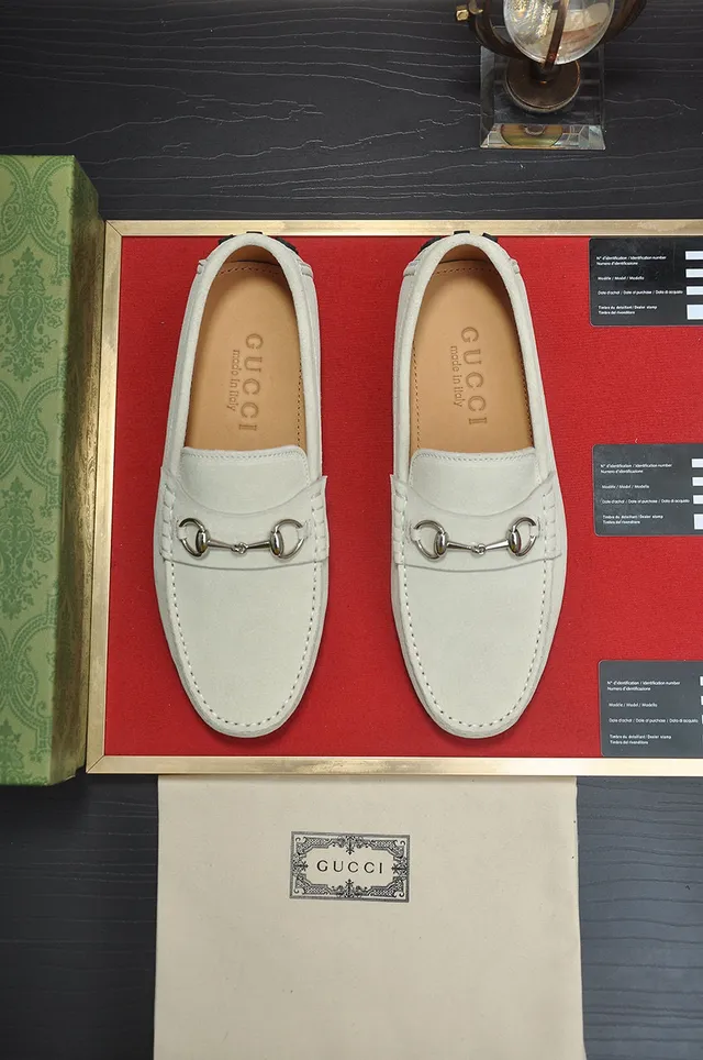 Gucci Horsebit 1955 Off-White mocassins en daim 2