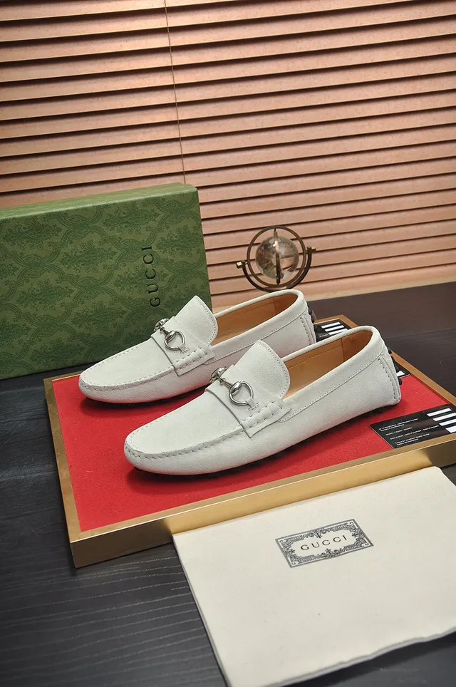 Gucci Horsebit 1955 Off-White mocassins en daim 3