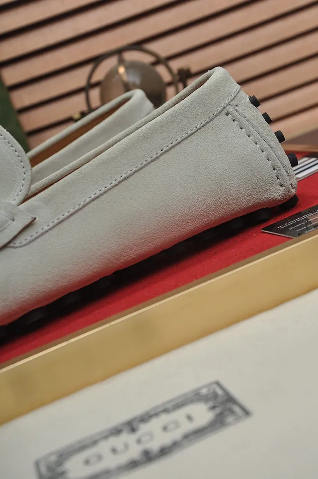 Gucci Horsebit 1955 Off-White mocassins en daim 9