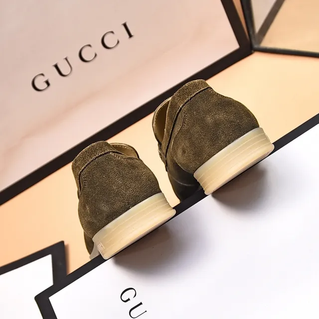 Gucci Horsebit 1955 Mocassins de camurça verde oliva 9