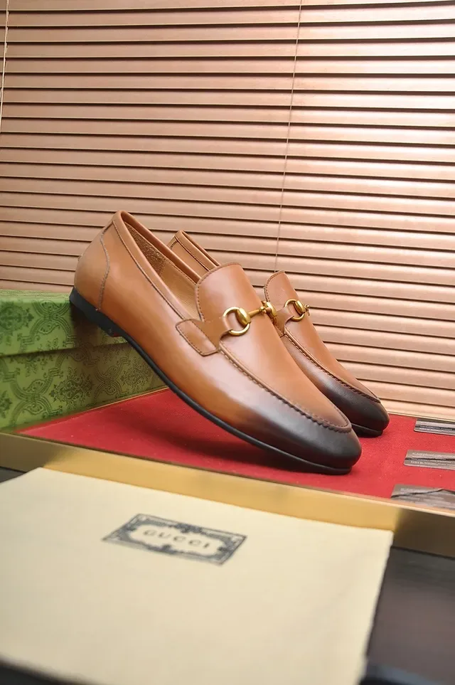 Gucci Horsebit 1955 mocasín de piel bicolor 3