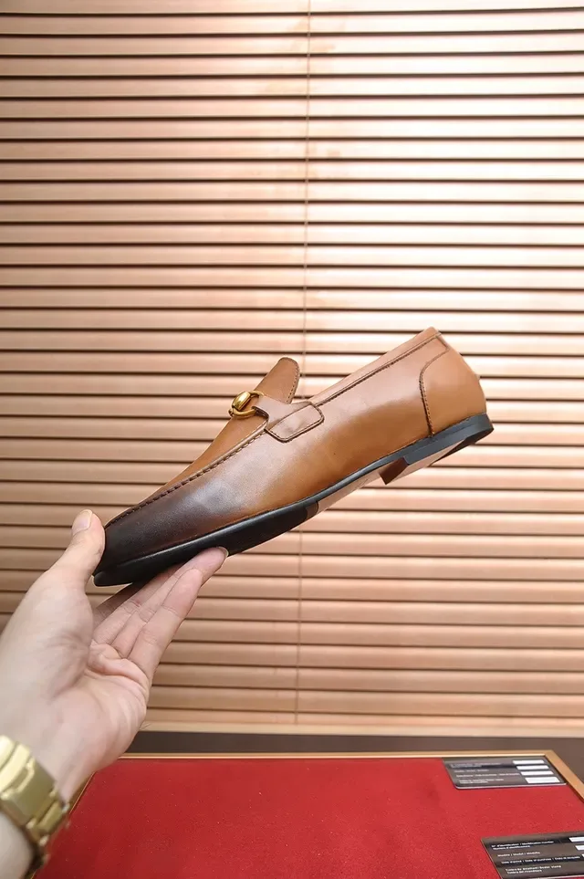 Gucci Horsebit 1955 mocasín de piel bicolor 5