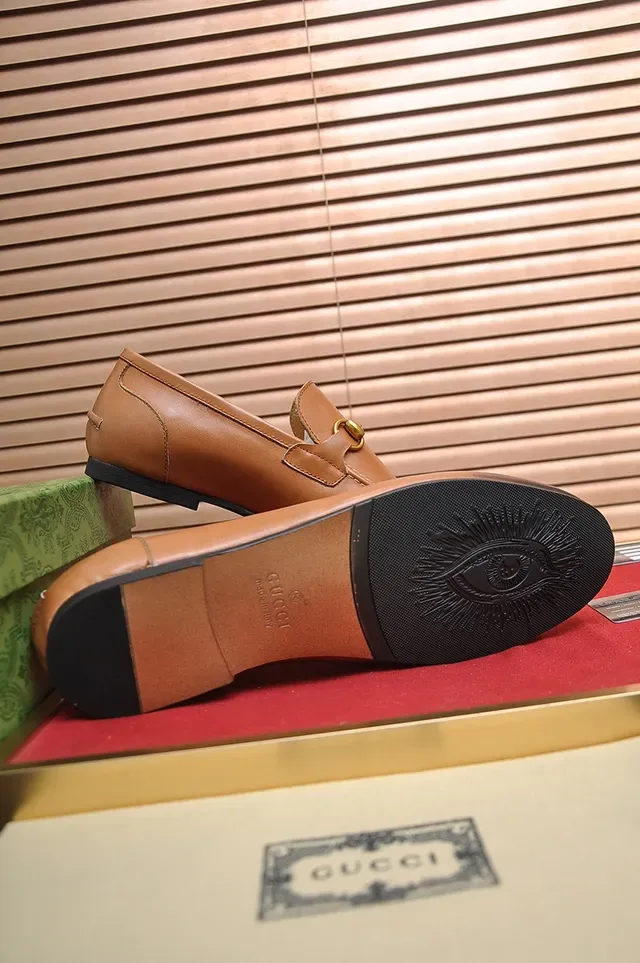 Gucci Horsebit 1955 mocasín de piel bicolor 6