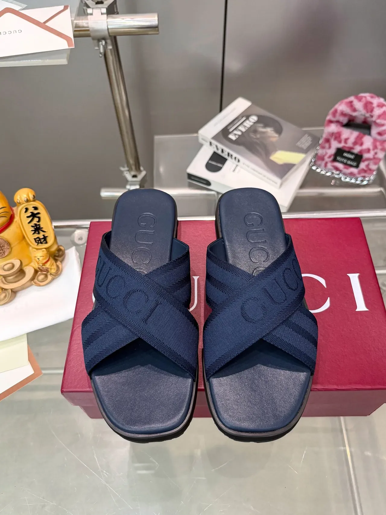Gucci Logo 带 休闲凉鞋 7