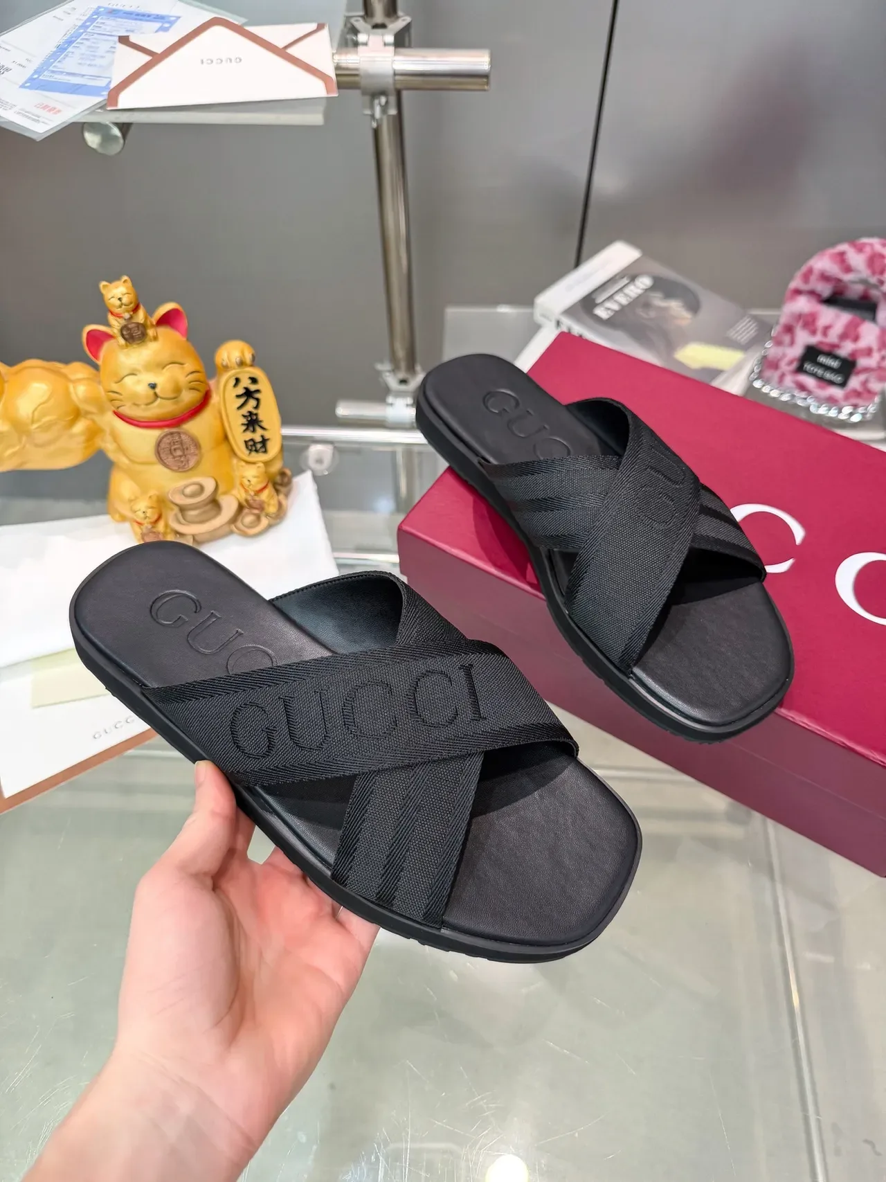 Gucci Logo 带 休闲凉鞋 9