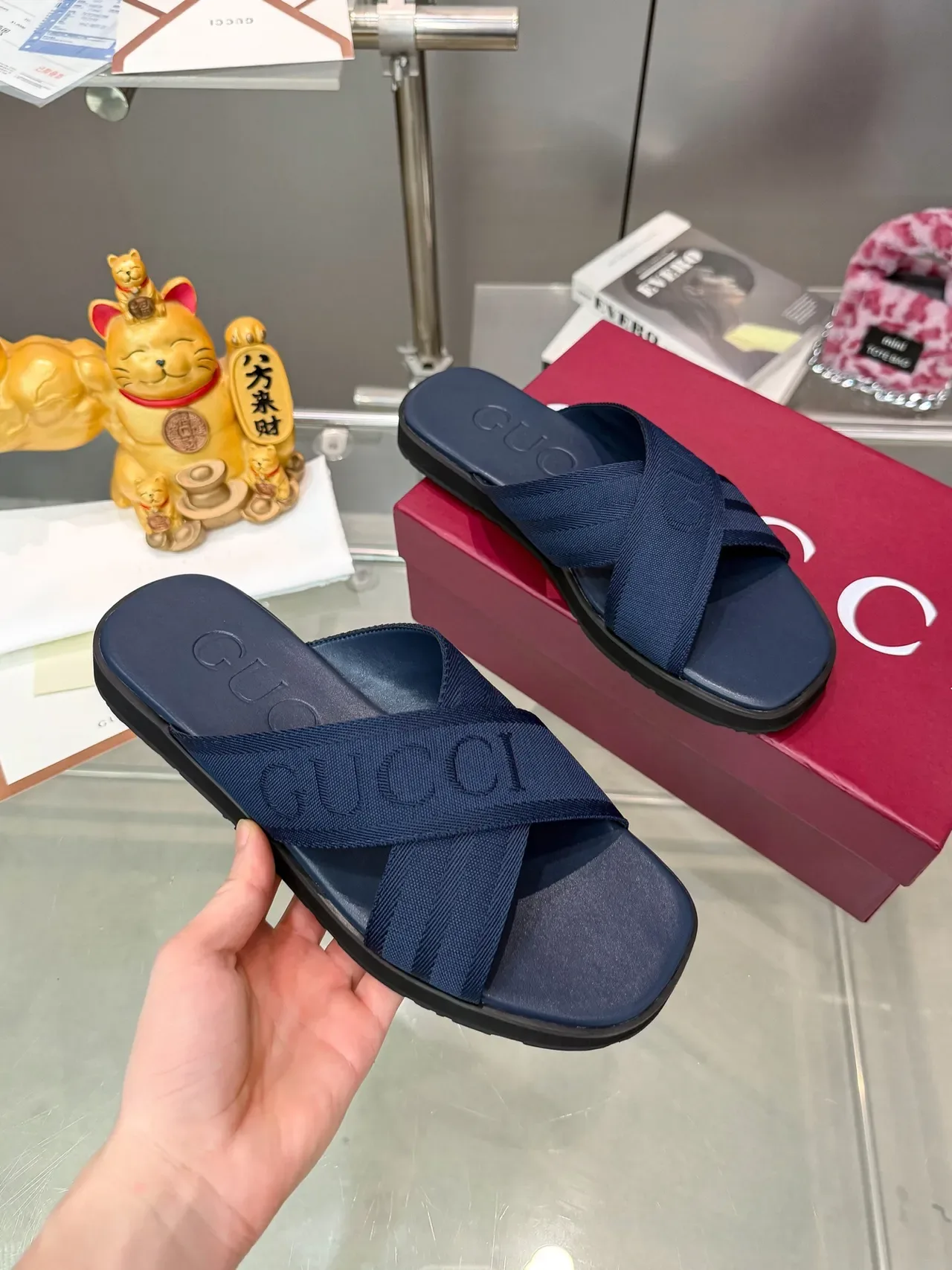 Gucci Logo 带 休闲凉鞋 10