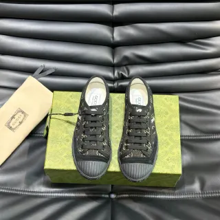 Zapatillas Gucci de tela con monograma low-top lifestyle