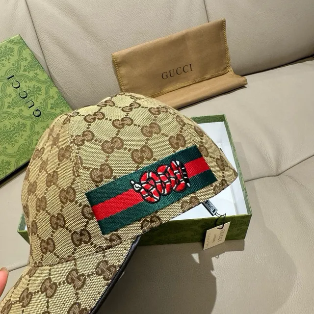 Gucci Ophidia 米色棕 GG 印花 帆布 Web 条纹 点缀 棒球帽 9