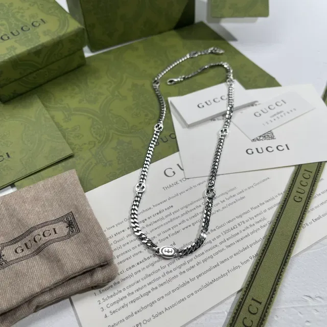 Collier Gucci Ophidia Chaîne à maillons argentée motif logo G entrelacé 7