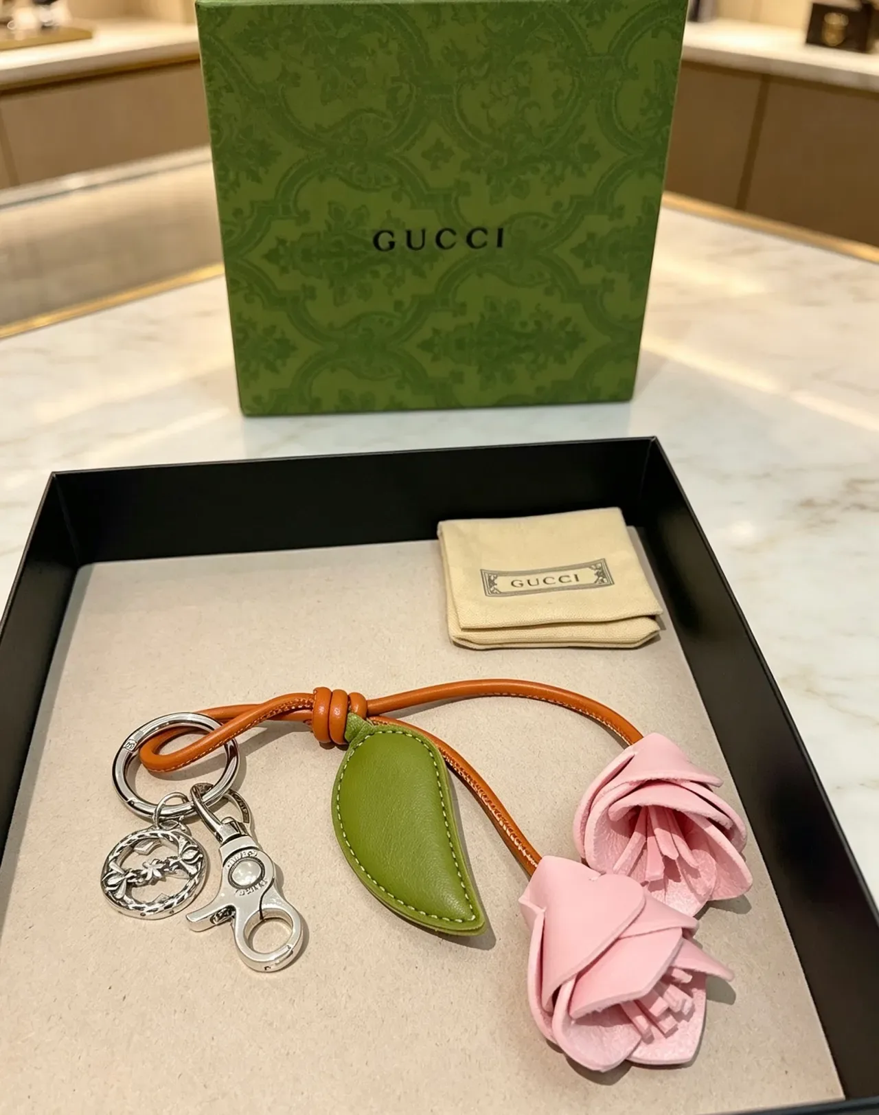 Gucci 粉绿皮革花卉图案双玫瑰斜挎包 4
