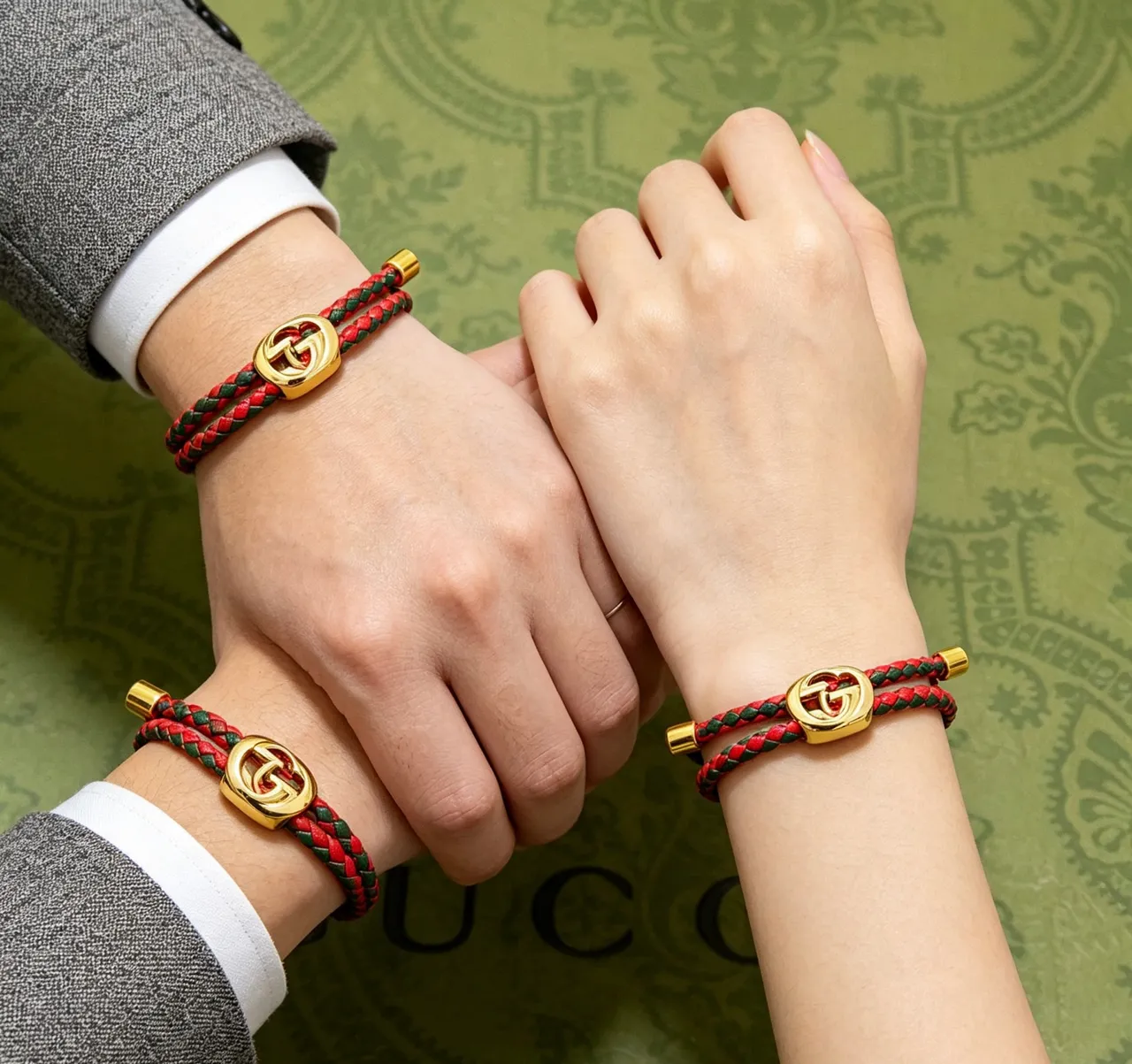 Gucci Red Green Braided Leather Interlocking G Clasp Bracelet 3