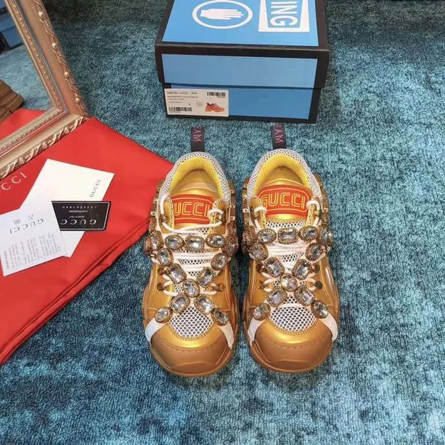 Gucci Rhyton Zapatillas chunky con cristales engastados en oro 2