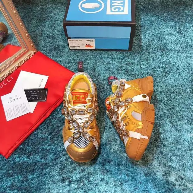 Gucci Rhyton Zapatillas chunky con cristales engastados en oro 7