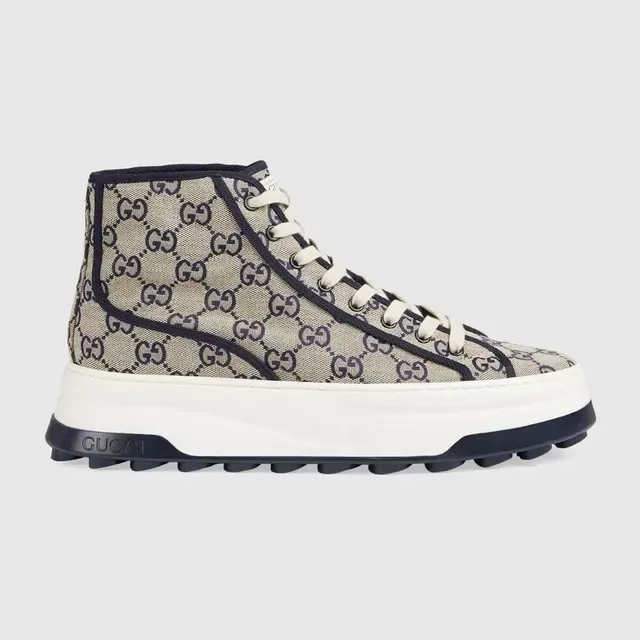 Gucci Screener Beige and Navy GG Monogram حذاء رياضي عالي الارتفاع نمط الحياة 3