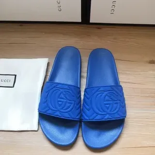 Gucci Screener 蓝色 压花 GG 花押字拖鞋