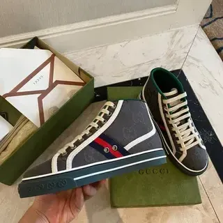 Gucci Screener Gris Carbón Web Stripe High-Top Estilo de Vida Sneakers