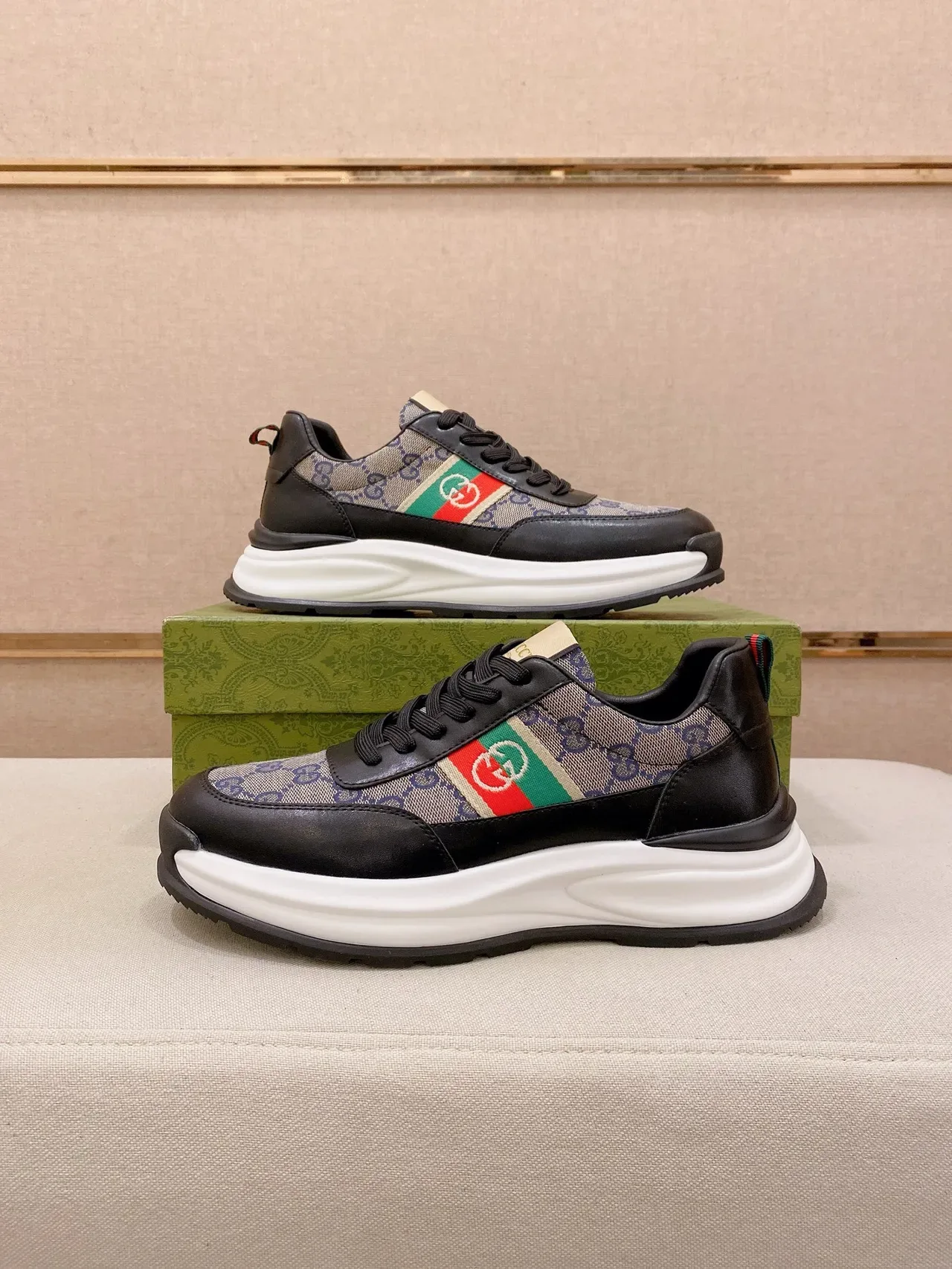 Gucci Screener GG Monogram Tela e couro Preto Vermelho Verde Web Lifestyle Sneakers 7