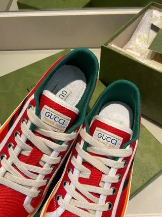 Gucci Screener Sneakers Lifestyle avec tige en toile rouge et verte rayures navy doubles 8
