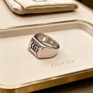 Gucci خاتم فضي أسود مربع مصقول