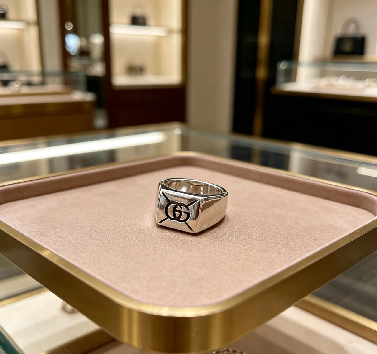 Gucci Anillo Signet Negro Plata Cuadrado Pulido 4