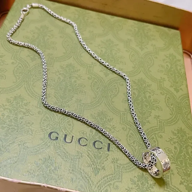 Collier Gucci Chaîne Byzantine-Link Interlocking G Motif Argent Vert 3