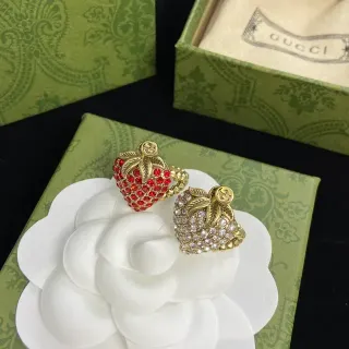 Gucci 草莓 水晶镶嵌 镀金戒指