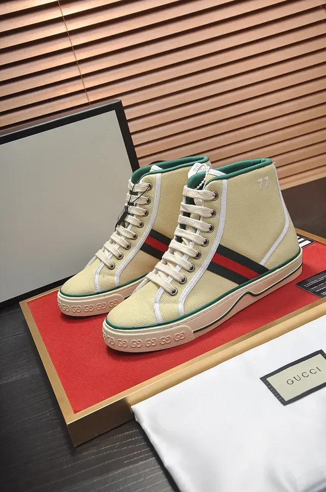 Sneaker lifestyle Gucci Tennis 1977 beige canvas de caña alta 7