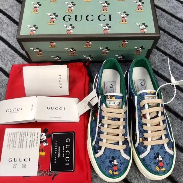 Gucci Tennis 1977 Bleu marine Impression Mickey Mouse Lifestyle Sneakers 5