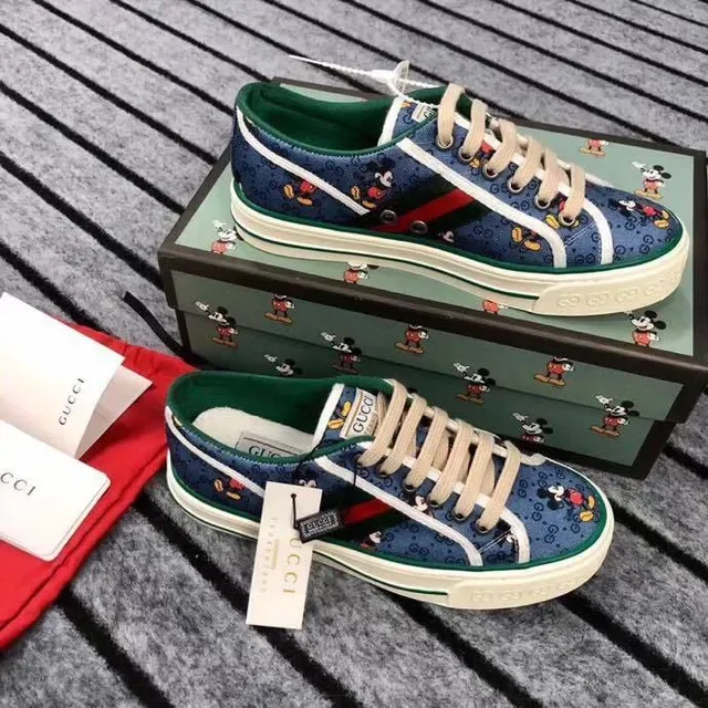 Gucci Tennis 1977 Bleu marine Impression Mickey Mouse Lifestyle Sneakers 7
