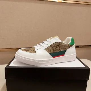 Gucci Tennis 1977 blanco beige verde rojo lifestyle sneakers