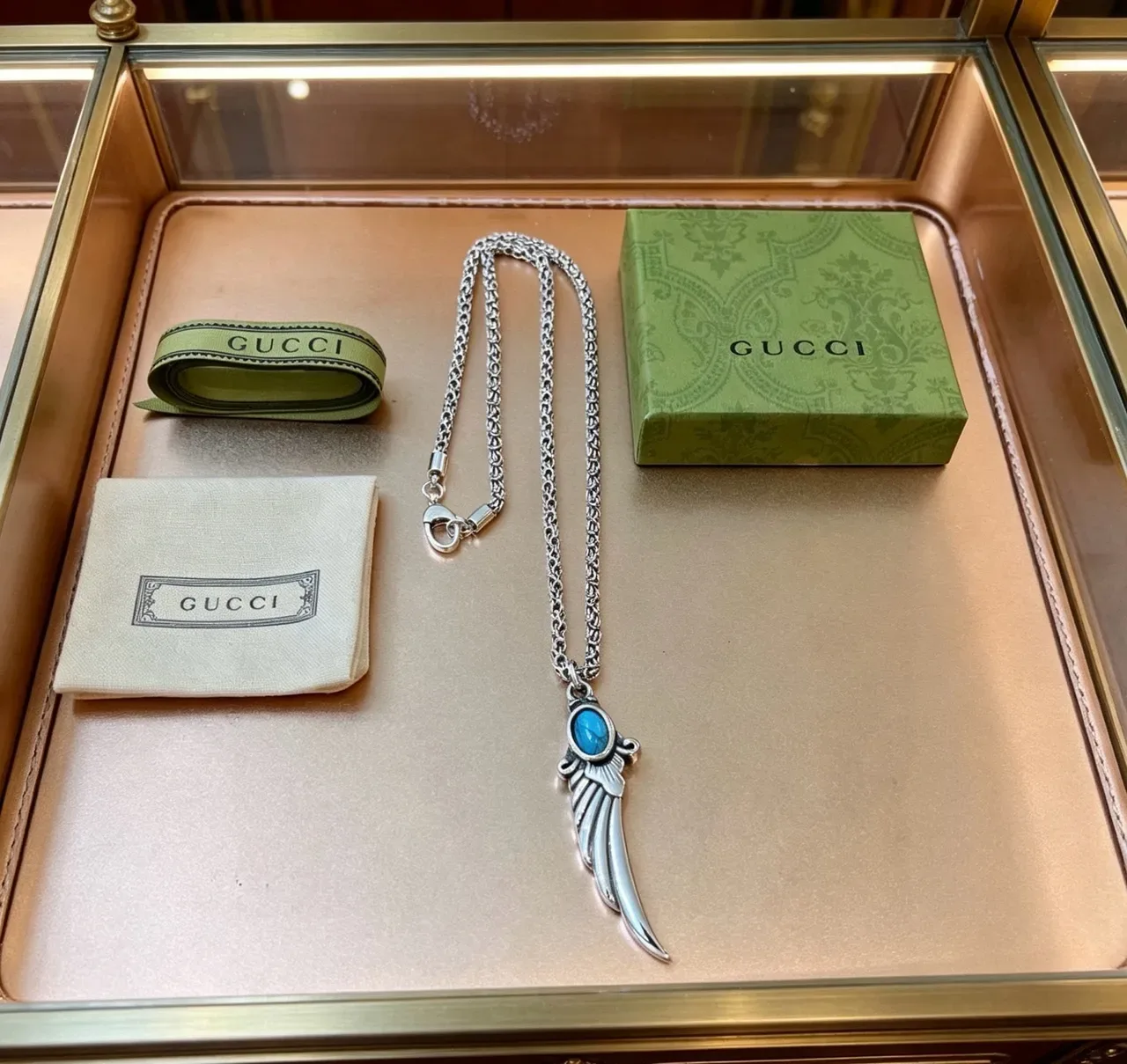 Gucci Winged Dagger Collier Pendentif Turquoise 5