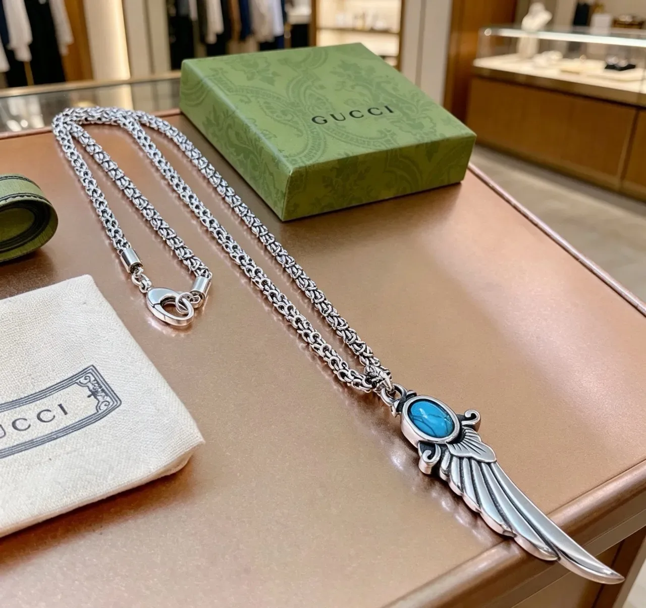Gucci Winged Dagger Collier Pendentif Turquoise 9