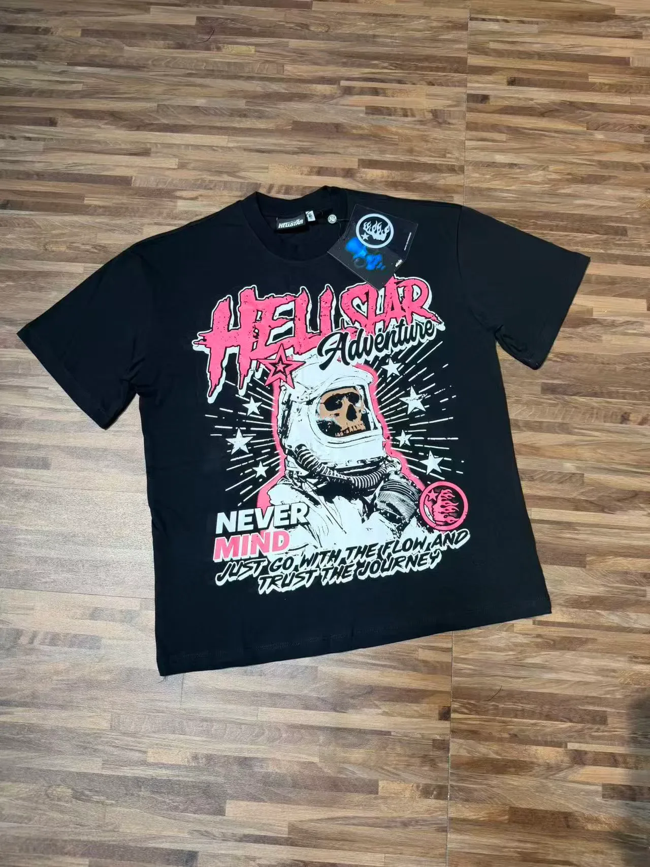 Hellstar Adventure 宇航员骷髅图案黑色T恤 3