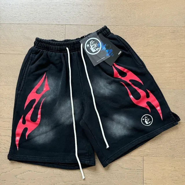 Hellstar Flame Graphic Black and Red Oversized T-Shirt 7