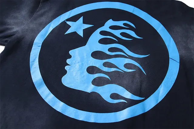 T-shirt Hellstar oversize à imprimé graphique noir et bleu 9
