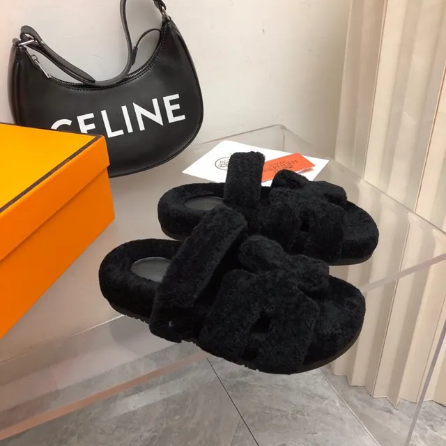 Hermès Black Fuzzy Shearling-Like Upper Double Wide Strap Slippers 6