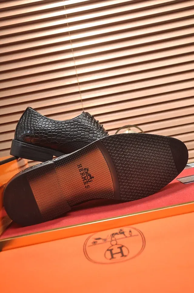 Hermès Chaussures Oxford Noir Cap Toe Perforé 3