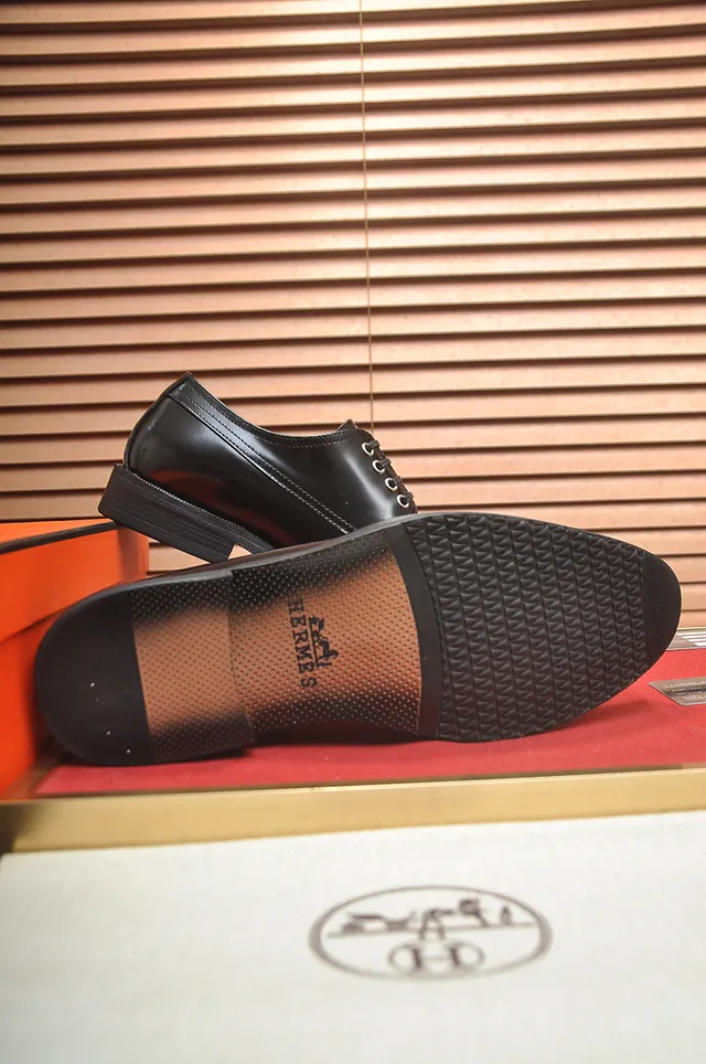 Hermès ক্যাপ টু পলিশড কালো চামড়া অক্সফোর্ড জুতো 3