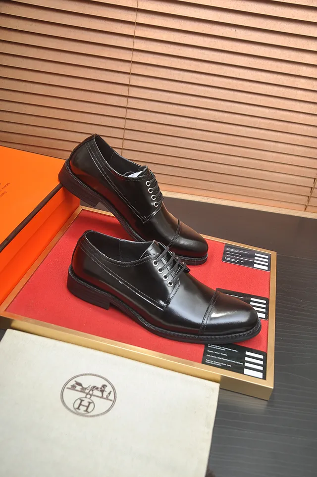 Hermès ক্যাপ টু পলিশড কালো চামড়া অক্সফোর্ড জুতো 4