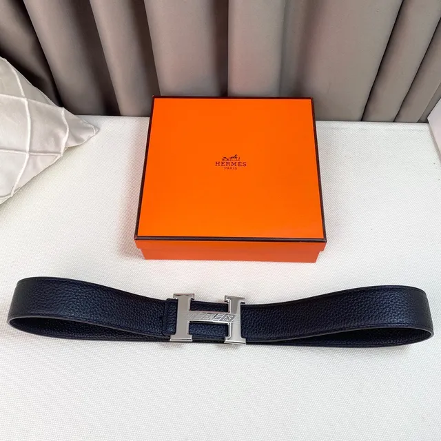 Hermès H Belt Cinturón de Cuero Negro Granulado 4