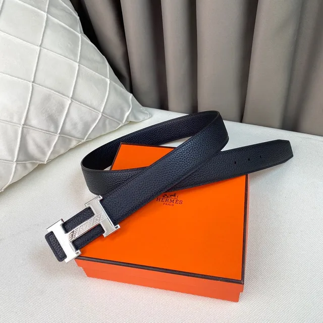 Hermès H Belt Cinturón de Cuero Negro Granulado 5