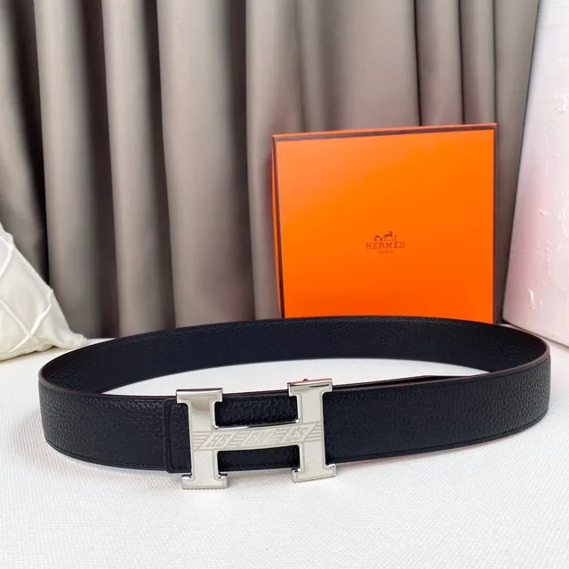 Hermès H Belt Cinturón de Cuero Negro Granulado 7