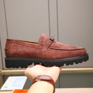 Hermès 棕黑麂皮乐福鞋 马衔扣
