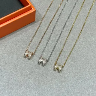 Hermès Mini H 金银迷你琺瑯吊坠项链