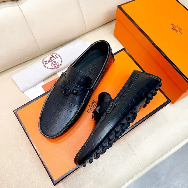 Hermès Oran Black Croc-Embossed Leather Loafers 9