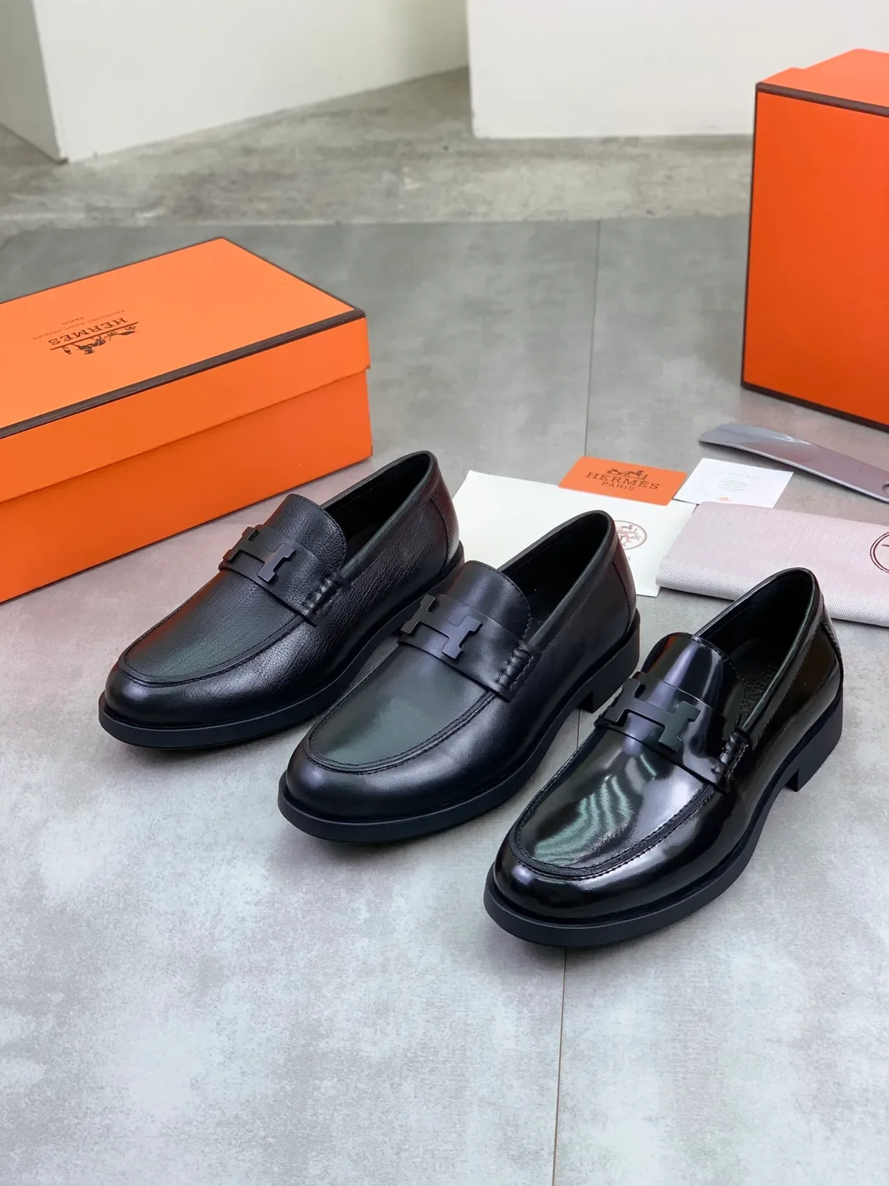 Hermès Oran Black Leather H-Buckle Loafers 2