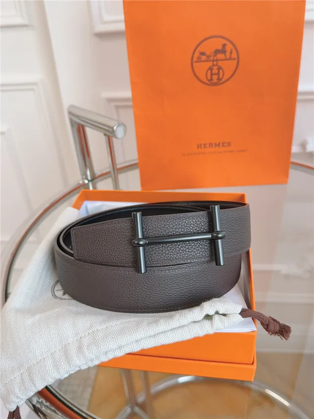 Hermès Oran Cinturón de Cuero Azul y Oro Hebilla T-Bar Pebblada 2