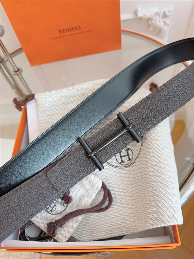 Hermès Oran Cinturón de Cuero Azul y Oro Hebilla T-Bar Pebblada 5
