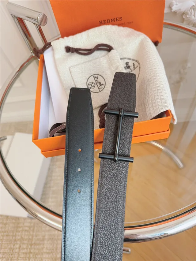 Hermès Oran Cinturón de Cuero Azul y Oro Hebilla T-Bar Pebblada 8